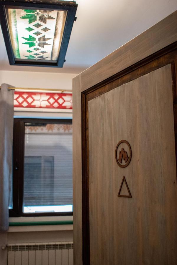 Hostel Bauhaus Bükreş Dış mekan fotoğraf
